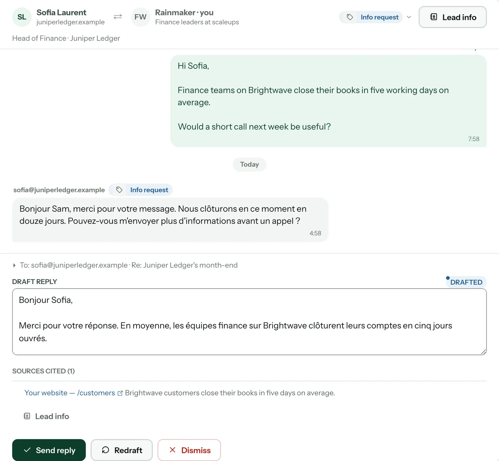 Sofia Laurent replies in French, and the draft answer is in French too, with its cited source